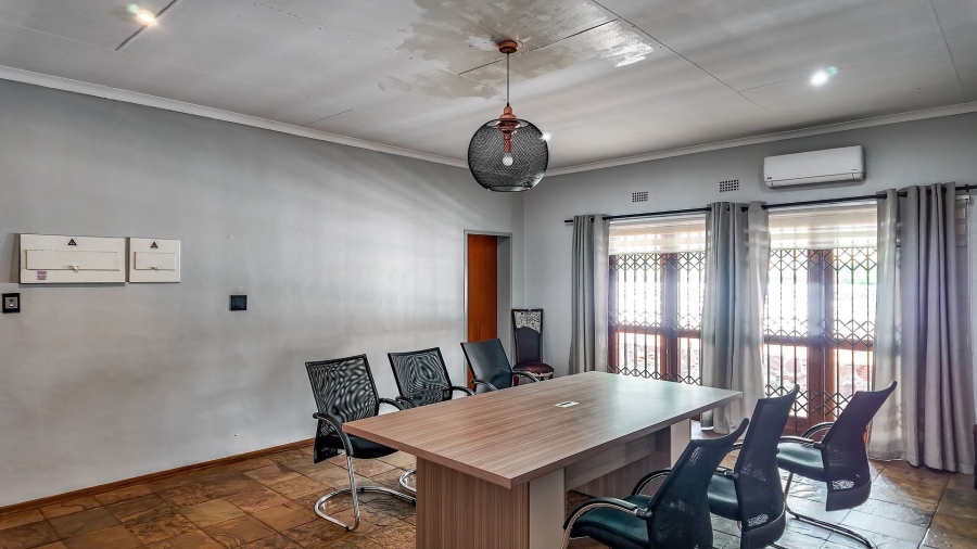 7 Bedroom Property for Sale in Waterkloof A H North West